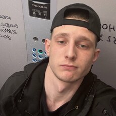 Фотография мужчины Александр, 20 лет из г. Санкт-Петербург