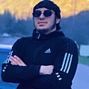 Али, 32 года