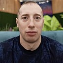 Денис, 33 года