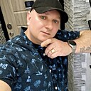Макс, 42 года