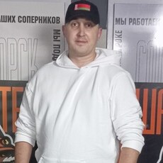 Фотография мужчины Виталик, 37 лет из г. Солигорск