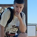 Лев, 29 лет