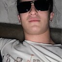 Артем, 27 лет