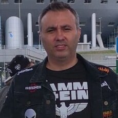 Adler, 44 из г. Франкфурт-на-Майне.