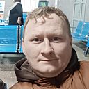 Лев, 36 лет