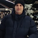 Максим, 24 года