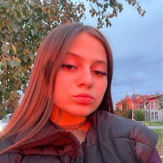 Фотография девушки Поля, 22 года из г. Тюмень