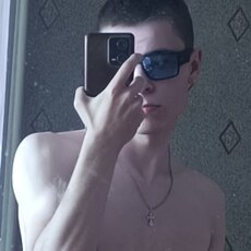 Фотография мужчины Данил, 19 лет из г. Южноуральск