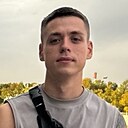 Максим, 24 года