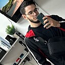 Курбан, 21 год