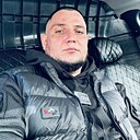 Максим, 33 года