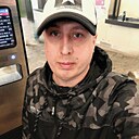 Роман, 33 года