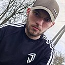 Павло, 24 года