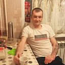 Мак, 44 года