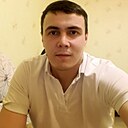 Динар, 33 года