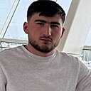 Емир, 21 год