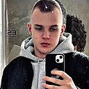 Илья, 21 год