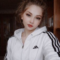 Фотография девушки Алёнка, 19 лет из г. Петровск-Забайкальский