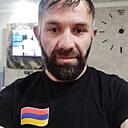 Араяик, 42 года