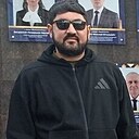 Макс, 32 года