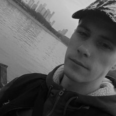 Фотография мужчины Aleks, 22 года из г. Климовск