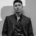 Макс, 32 года