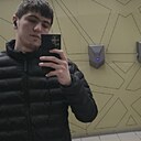 Саддам, 21 год
