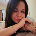 Карина, 23 года