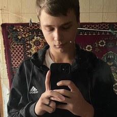 Фотография мужчины Кирилл, 18 лет из г. Тихорецк