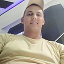 Денис, 33 года