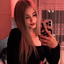 Полина, 22 года