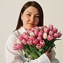 Amira, 33 года