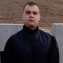 Денис, 24 года