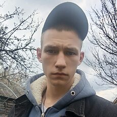 Фотография мужчины Артём, 21 год из г. Клинцы