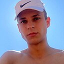 Саша, 23 года