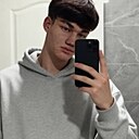 Максим, 18 лет
