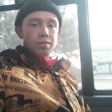 Фотография мужчины Виталий, 21 год из г. Петропавловск