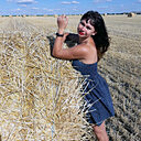 Брюнетка, 32 года