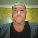 Johnny, 44 года