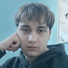 Фотография мужчины Матвей, 21 год из г. Новосибирск