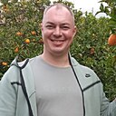 Анатолий, 42 года