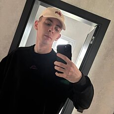 Фотография мужчины Максим, 20 лет из г. Минск