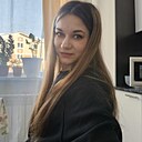 Алсу, 32 года
