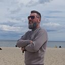 Вик, 54 года