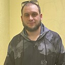 Роман, 33 года