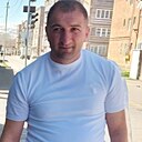 Артём, 42 года
