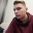 Макс, 21 год