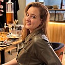Полина, 32 года