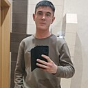 Виктор, 24 года
