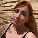 Alesia, 33 года